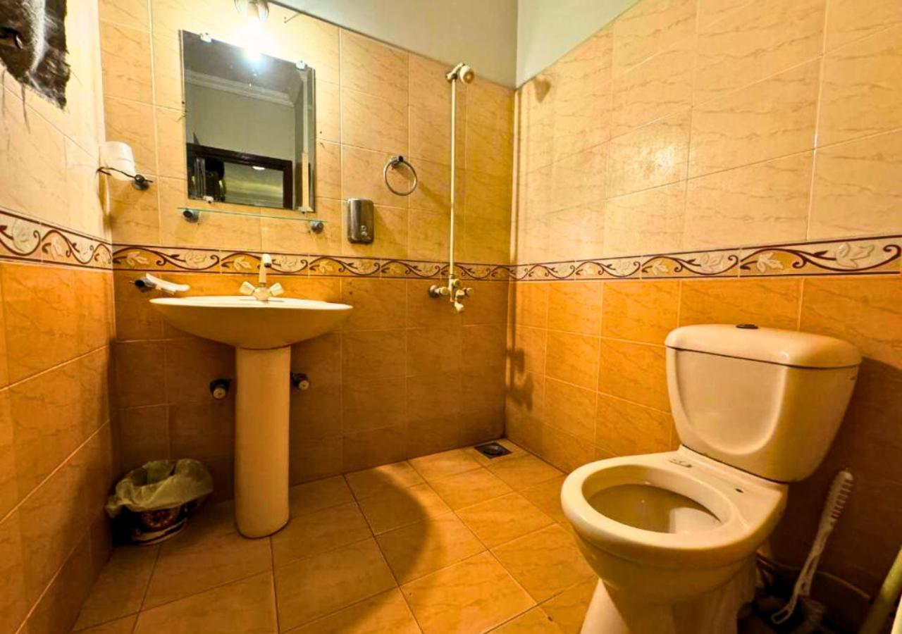 Doves Inn Hotel Kalma Chowk Лахор Екстер'єр фото
