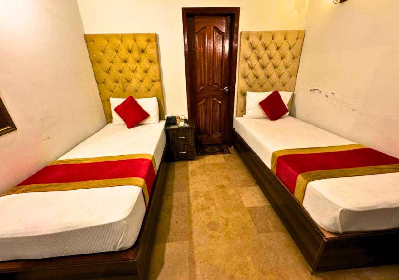 Doves Inn Hotel Kalma Chowk Лахор Екстер'єр фото